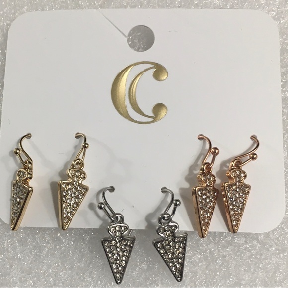 Charming Charlie - Pack of Earrings - Picture 2 of 15